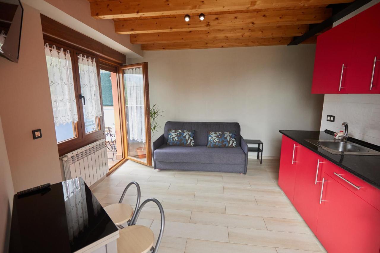 La Besnada Apartment Onís Екстериор снимка